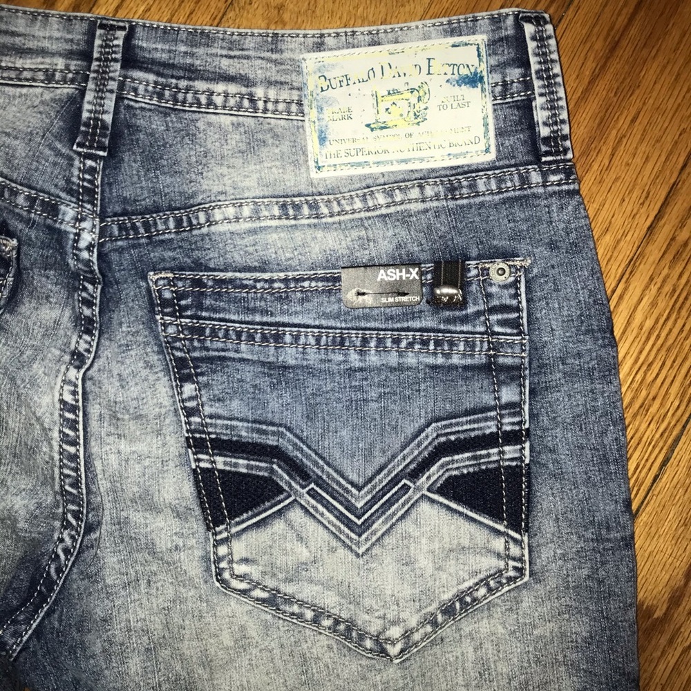 NWT BUFFALO ASH-X SLIM STRAIGHT LEG JEANS 30X32 - Picture 4 of 8
